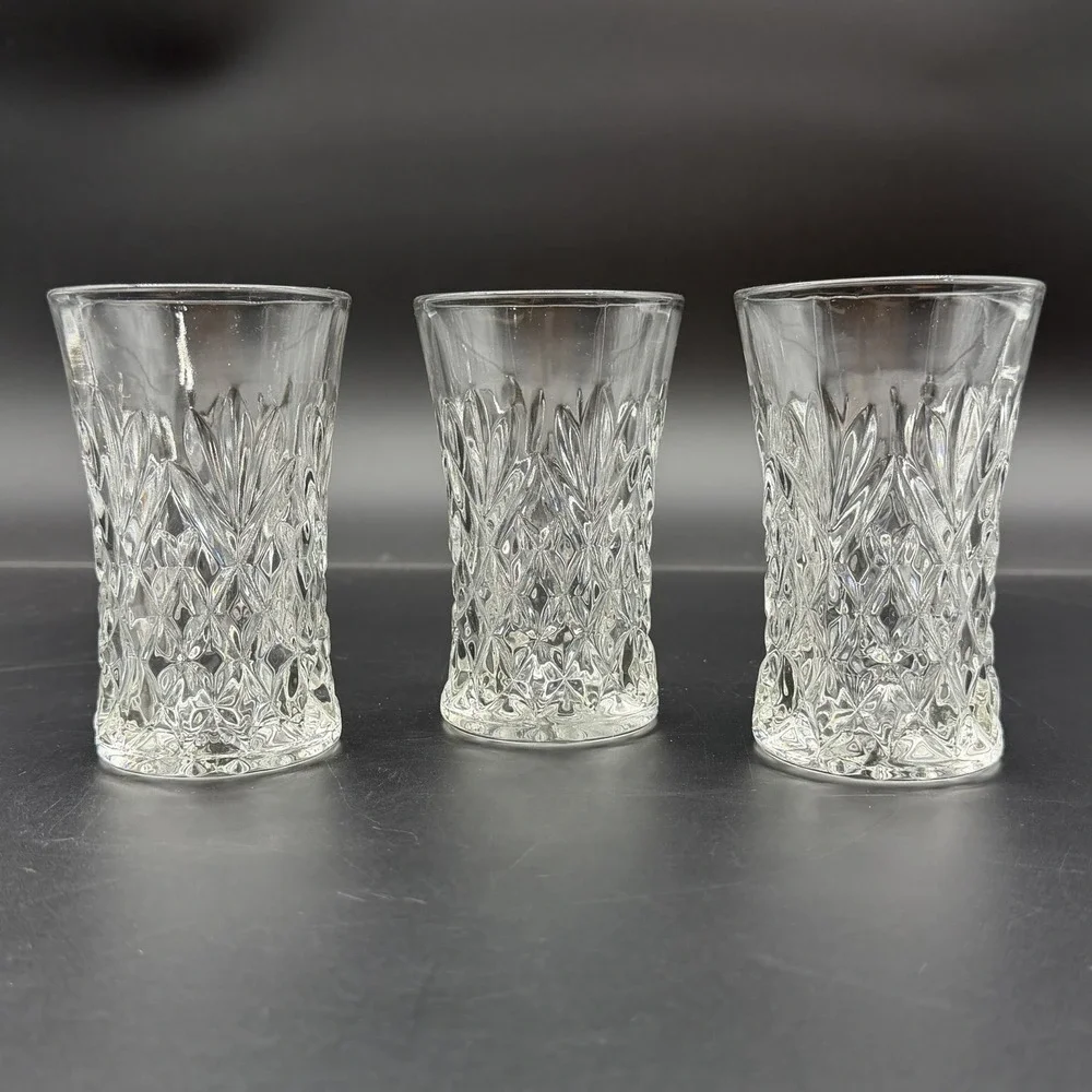 Anchor Hocking Prescut Pineapple 8 oz Tumblers Clear Glasses Set of 3 Vintage